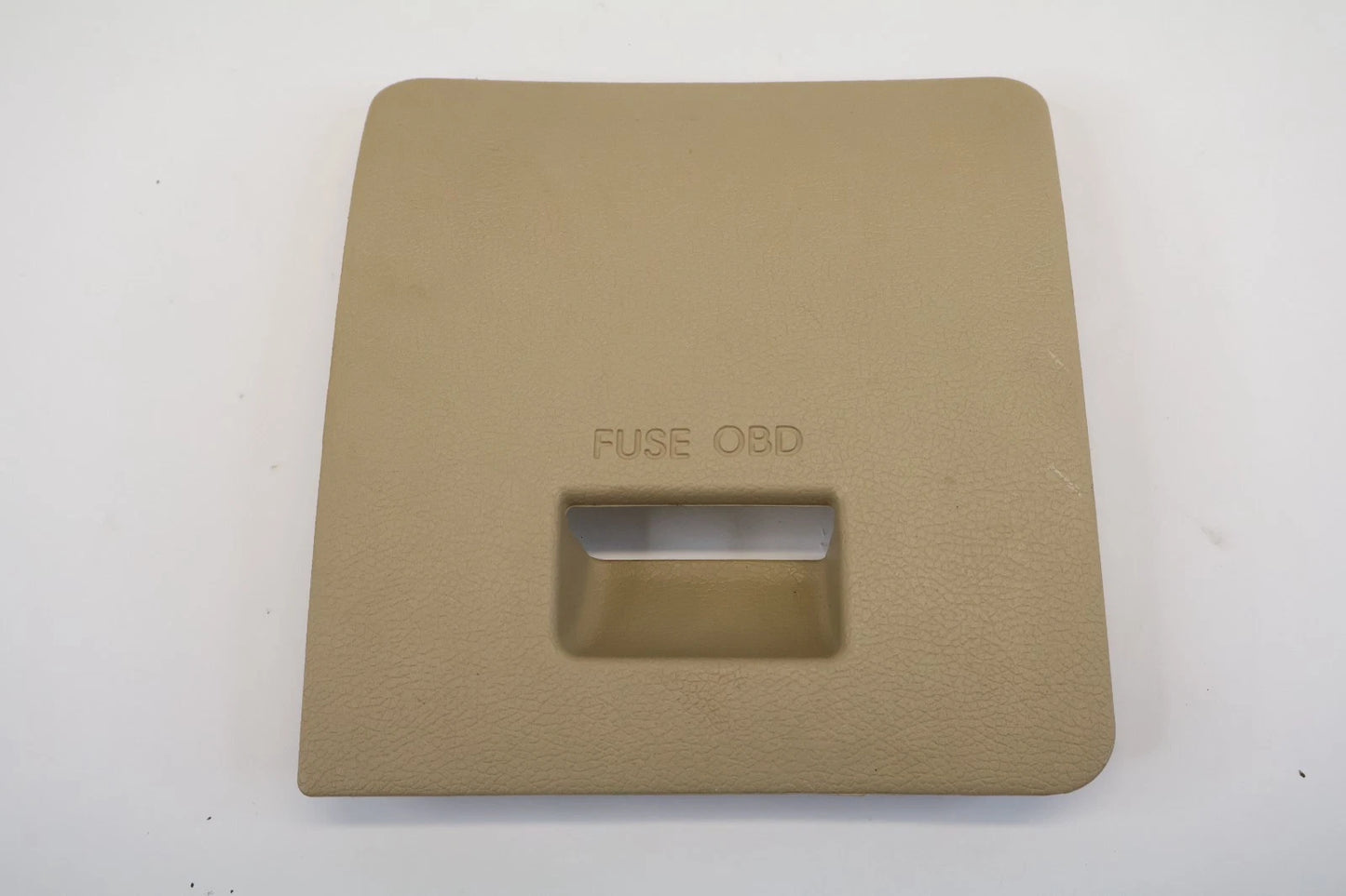 12-17 HYUNDAI ACCENT INTERIOR DASH FUSE BOX ACCESS COVER LID CAP 84755-1R000 OEM