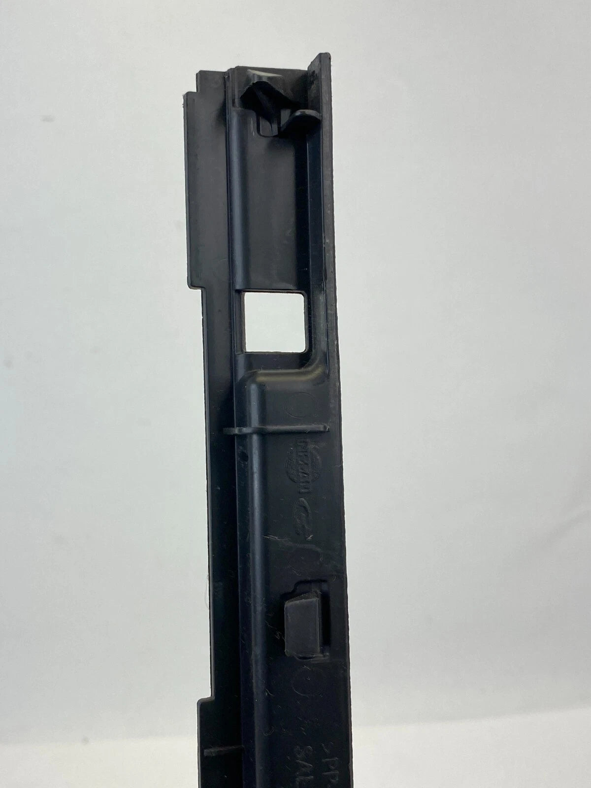 2003-2007 NISSAN MURANO LEFT CENTER CONSOLE MASK HOLE COVER TRIM 96913-CA000