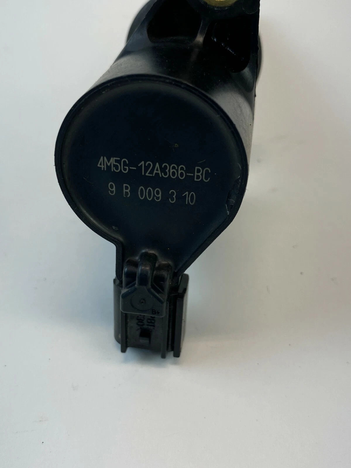 03-11 FORD FOCUS 2.0L AT IGNITION COIL IGNITER ASSEMBLY 4M5G-12A366-BC OEM