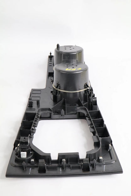 12-19 VOLKWAGEN PASSAT CENTER CONSOLE SHIFT SHIFTER BEZEL TRIM PANEL 561-864-263