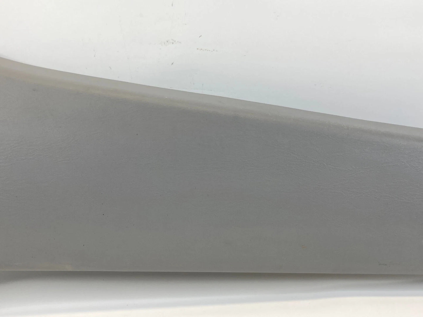 01-07 TOYOTA HIGHLANDER PASSENGER RIGHT CENTER B PILLAR LOWER GARNISH 6241348010