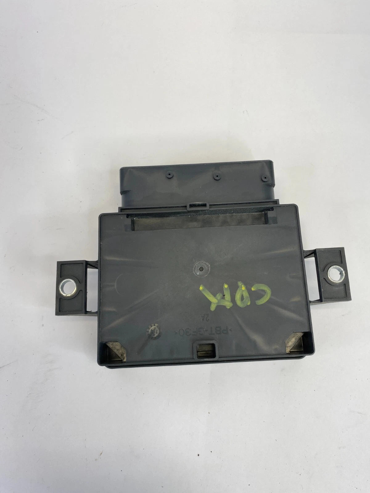 2015 2016 CHRYSLER 200 PARK PARKING BRAKE CONTROL MODULE UNIT 68258697AA OEM