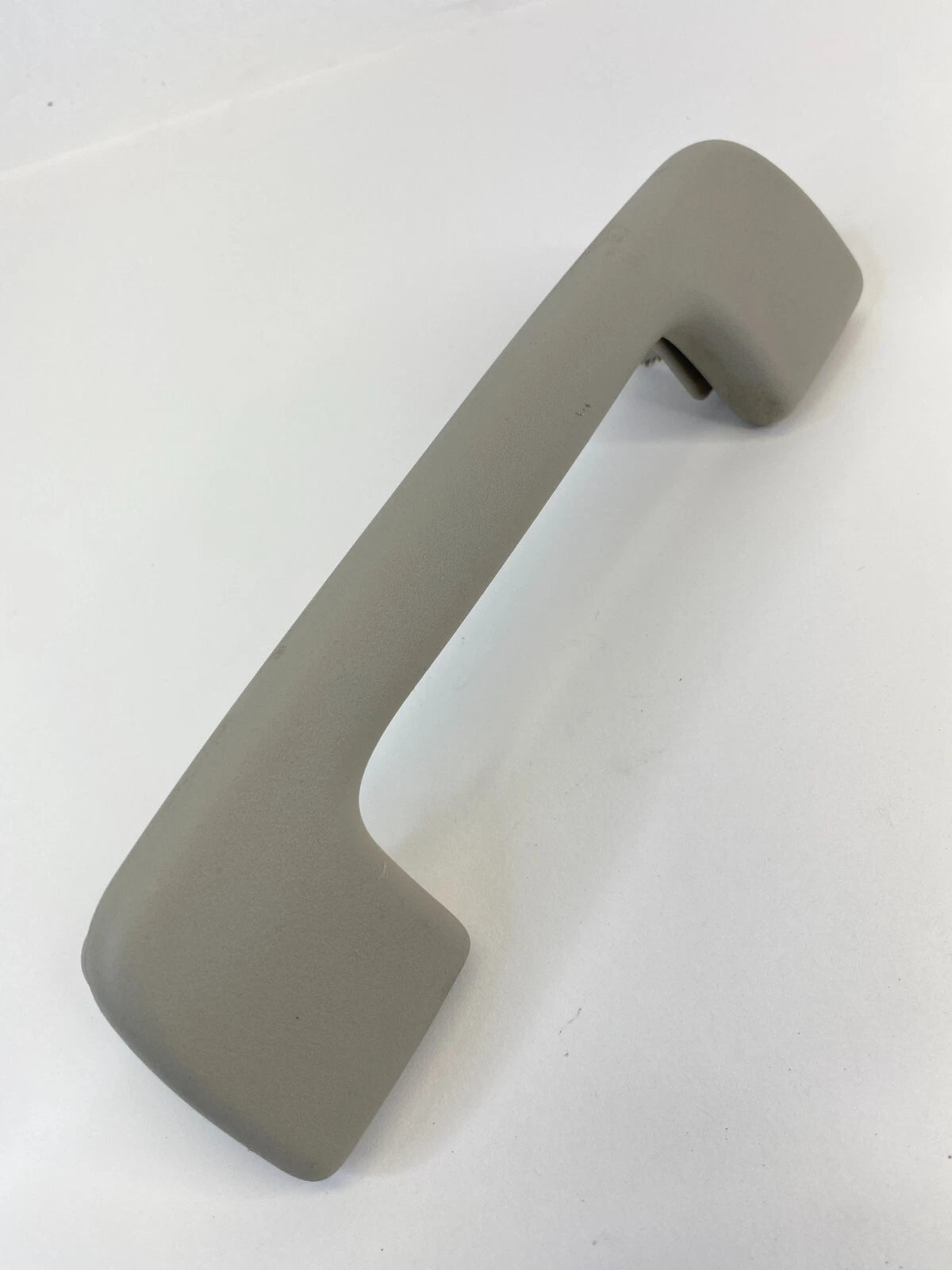 05-09 CHEVROLET TRAILBLAZER REAR RIGHT SIDE INNER ROOF GRAB GRIP HANDLE 15269142