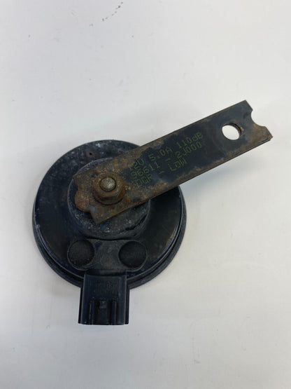 2009-2011 Kia Borrego Low Note Horn Tone Signal Alarm Siren 96611-2J000 OEM