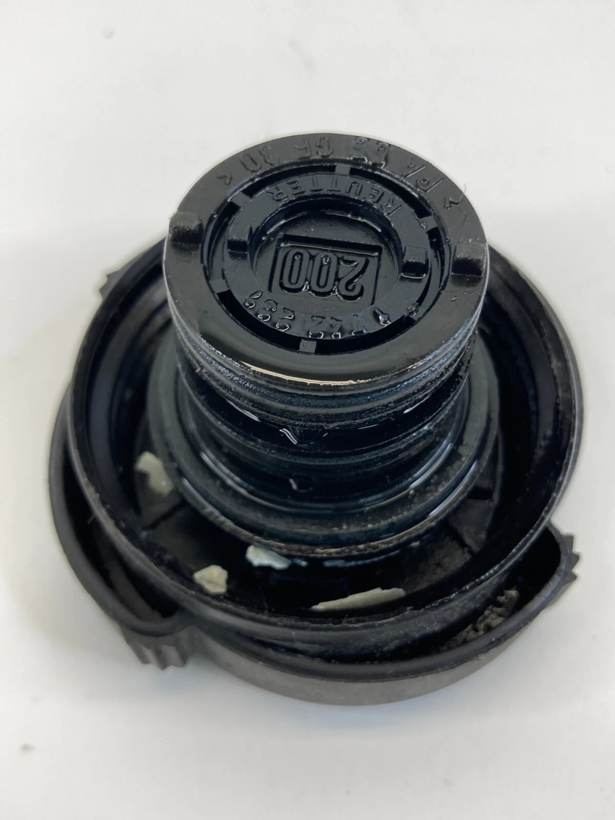 2002-2005 BMW 745I RADIATOR COOLANT EXPANSION TANK CAP LID COVER ASSY OEM