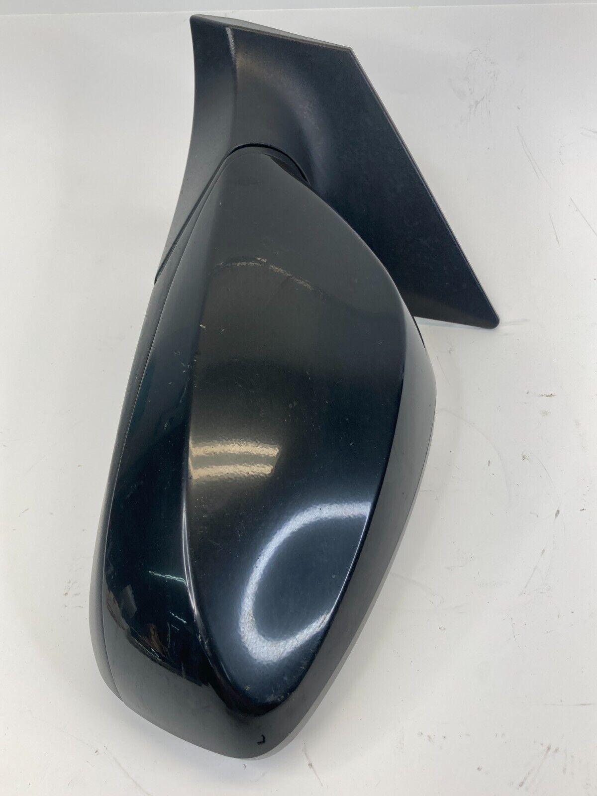 2014-2016 Hyundai Elantra Front Left Driver Side View Power Mirror E4023404 OEM