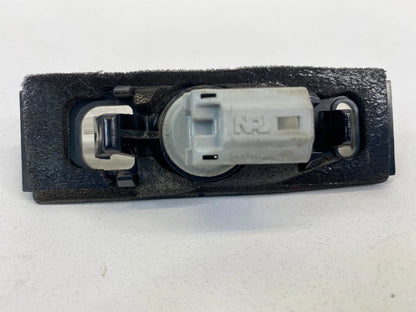 2002-2011 TOYOTA CAMRY REAR TRUNK LID LICENSE PLATE LIGHT LAMP ASSEMBLY OEM