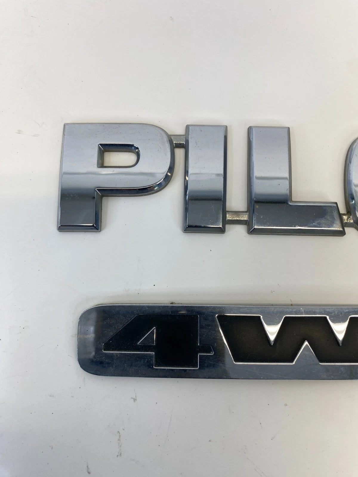 2003-2008 03-08 HONDA PILOT 4WD REAR TRUNK LID EMBLEM LOGO BADGE CHROME OEM