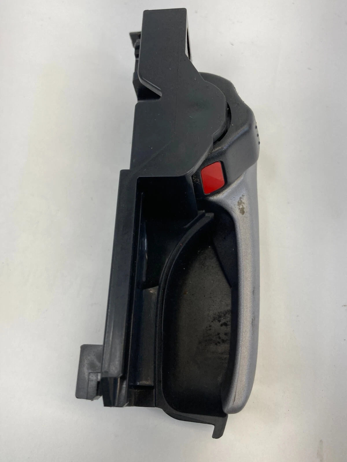 2007-2013 SUZUKI SX4 FRONT RIGHT PASSENGER INTERIOR INNER DOOR HANDLE OEM