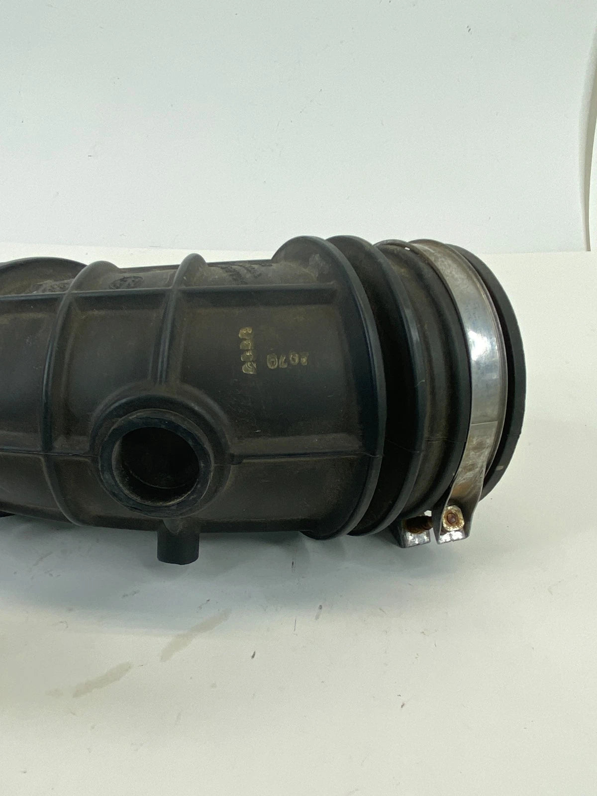 2008-12 Honda Accord 12-15 Crosstour 2.4L Air Intake Cleaner Hose Tube Pipe Duct