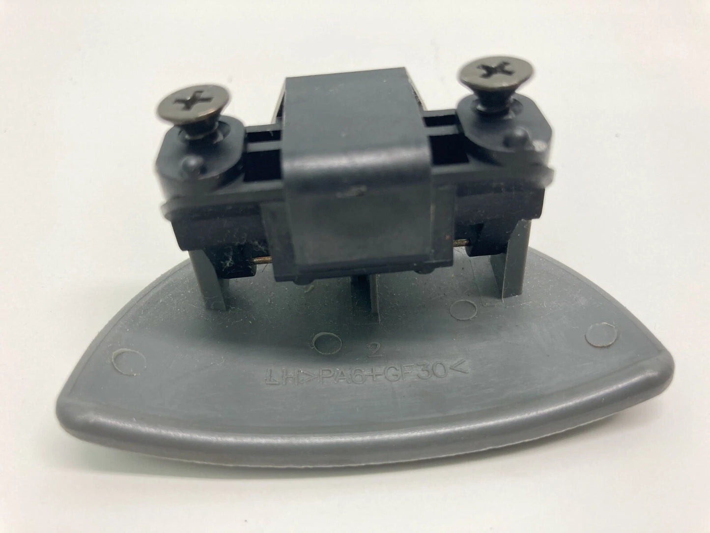 2004 2005 CHEVROLET AVEO DASH GLOVE BOX COMPARTMENT LATCH LOCK HANDLE OEM
