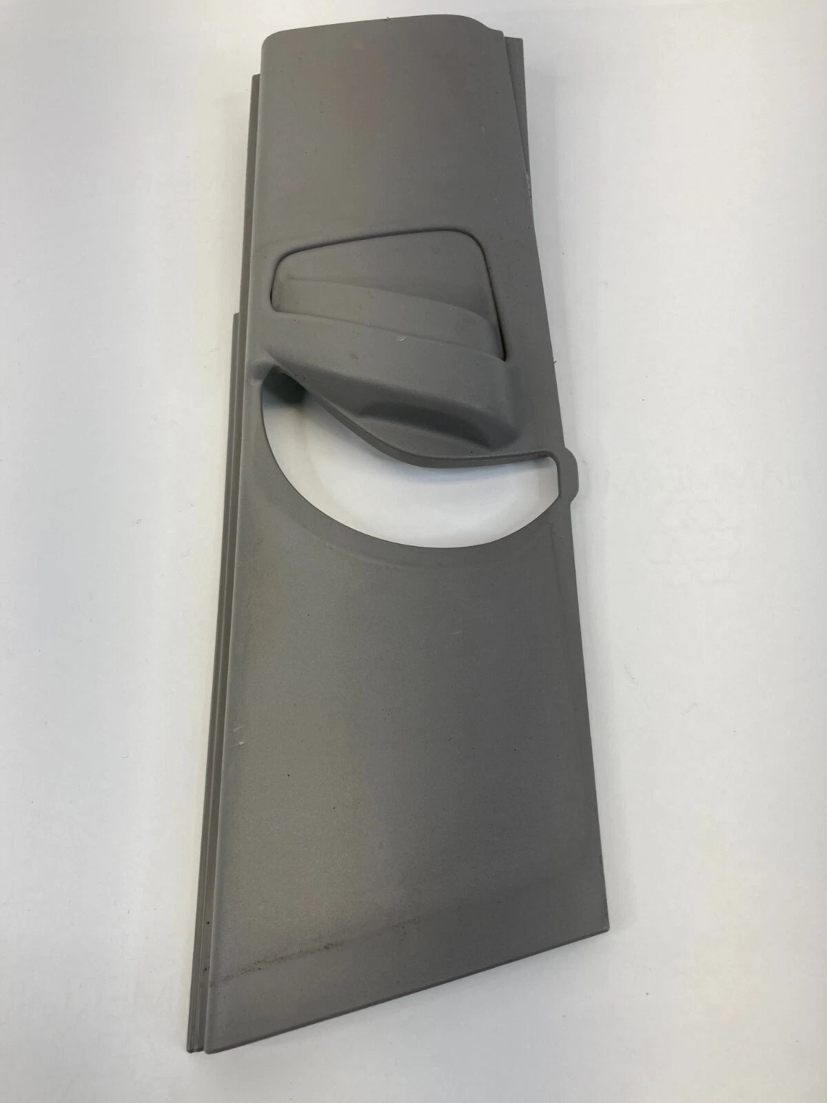 07-11 TOYOTA CAMRY FRONT RIGHT SIDE SEAT BELT HEIGHT ADJUSTER COVER 73023-06030