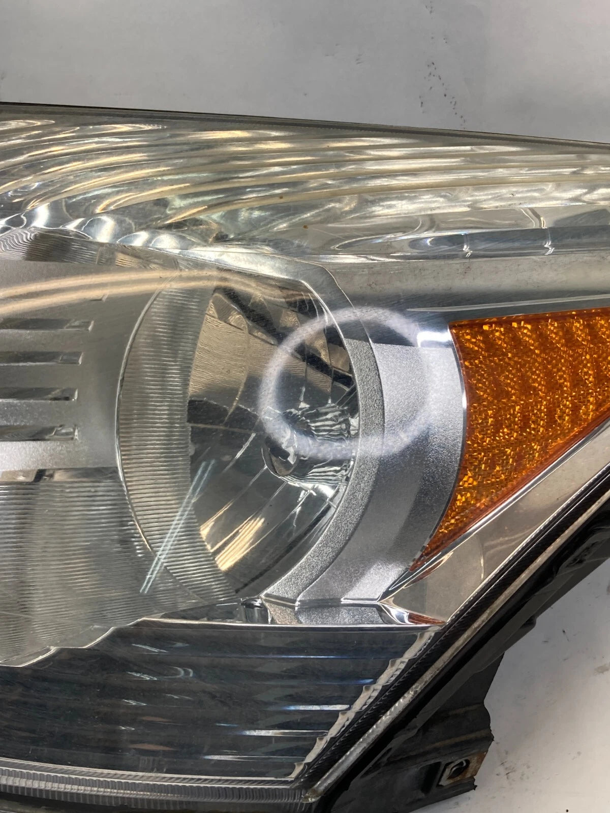 09-12 CHEVY TRAVERSE W/O PROJECTOR BEAM LEFT DRIVER HEADLIGHT HEADLAMP 20794801