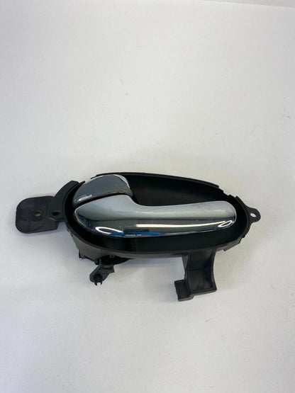 2002-2009 GMC ENVOY FRONT LEFT DRIVER SIDE INNER INTERIOR DOOR HANDLE 107502LH