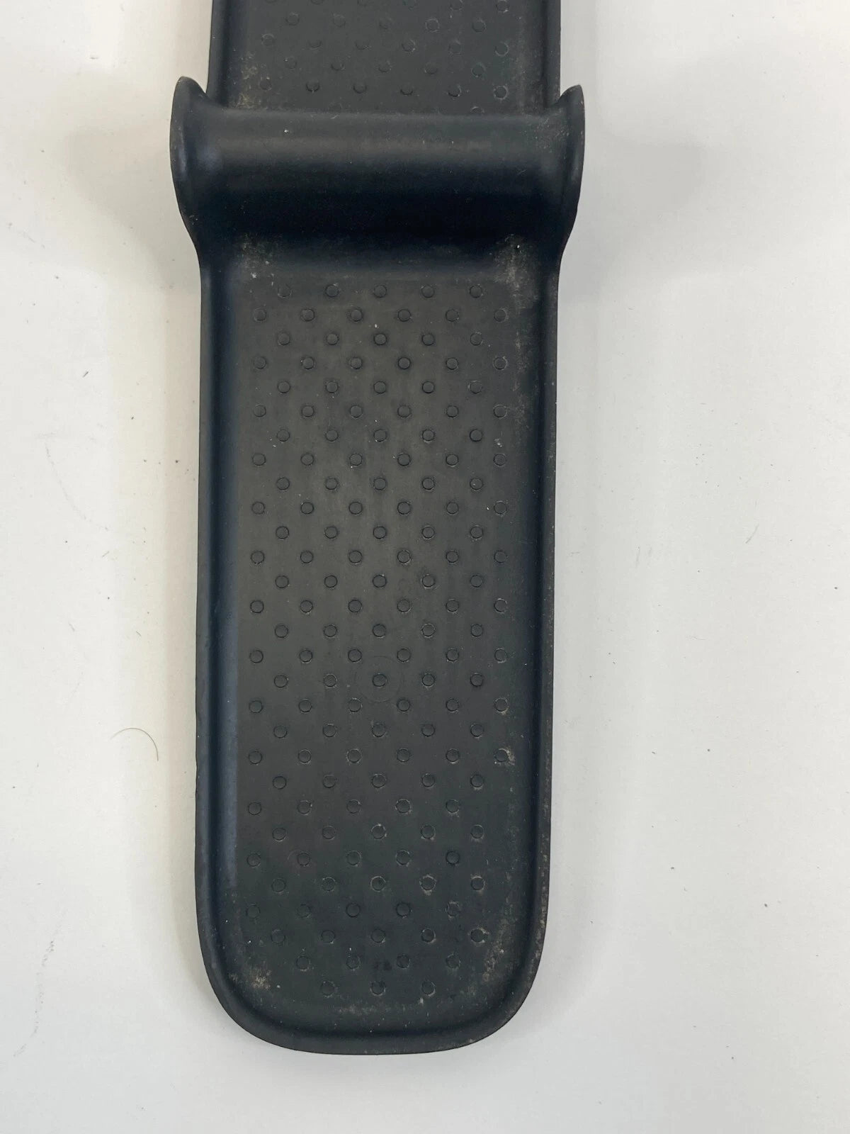 2002-2006 TOYOTA CAMRY REAR LEFT DOOR HANDLE POCKET INSERT MAT OEM 74283-AA010