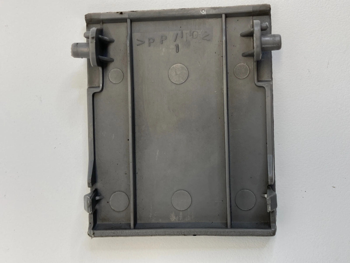 2007-2011 TOYOTA CAMRY BACK SEAT CHILD ANCHOR RESTRAIN COVER CAP TRIM OEM