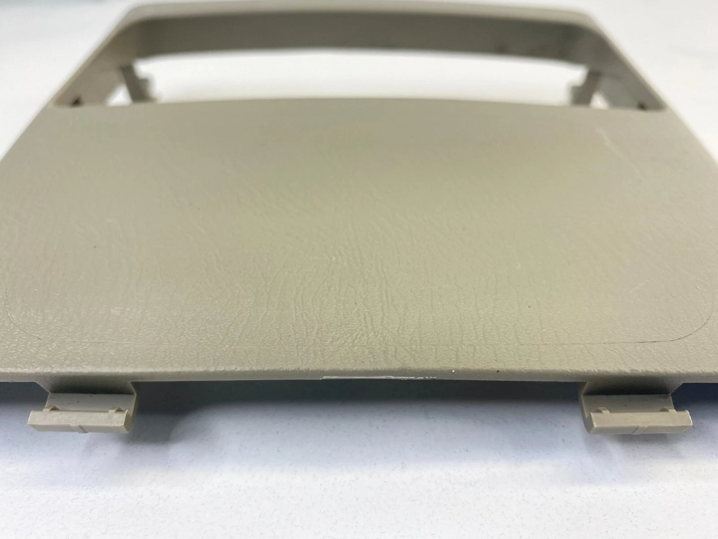 2001-2003 INFINITI QX4 REAR CENTER CONSOLE FINISH PANEL TRIM COVER 96931-4W300
