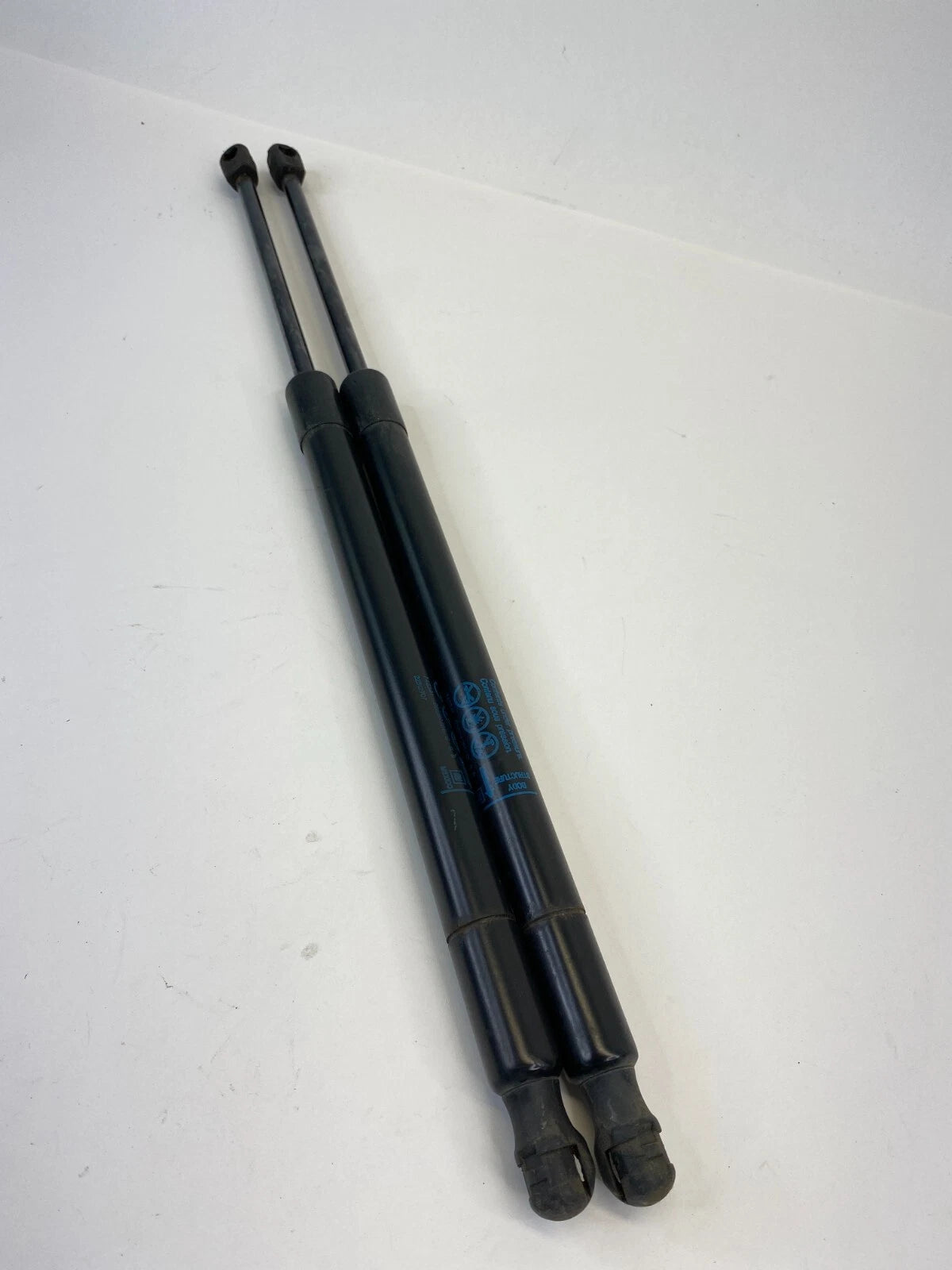 09-17 CHEVY TRAVERSE REAR LIFTGATE SUPPORT SHOCK STRUT LIFT CYLINDER 22812907