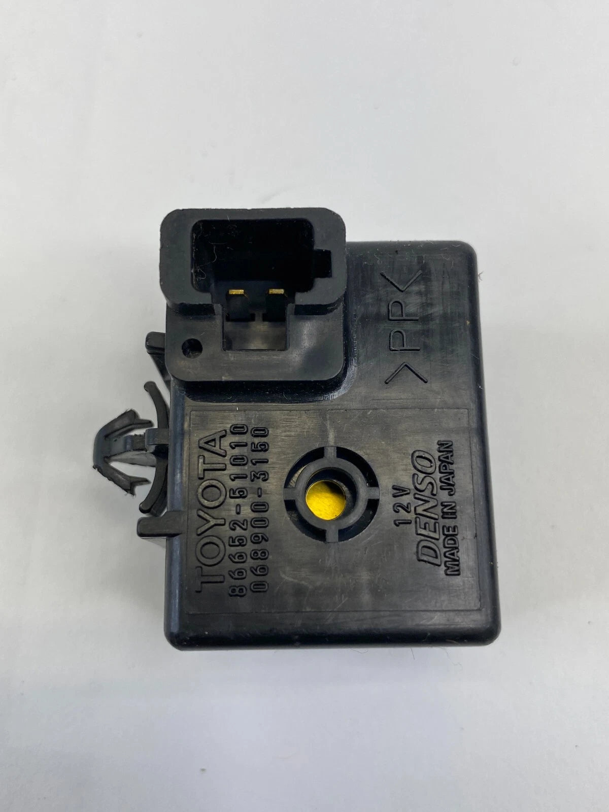 2003-2007 TOYOTA SEQUOIA SKID CONTROL WARNING BUZZER SWITCH DENSO 86652-51010