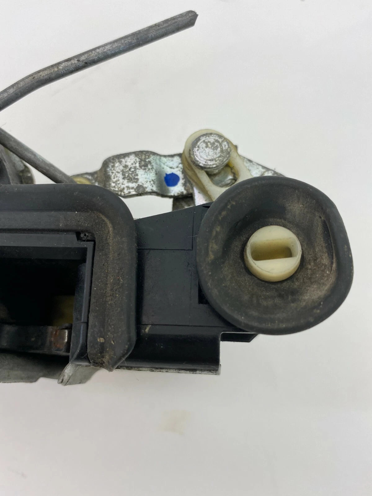 2005-2009 CHEVROLET EQUINOX REAR LEFT SIDE DOOR LOCK LATCH ACTUATOR L16643683