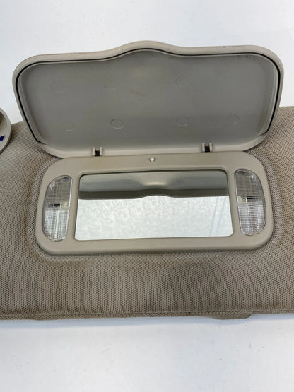 2001-2005 PONTIAC AZTEK FRONT RIGHT PASSENGER SIDE SUN VISOR SHADE W / MIRROR