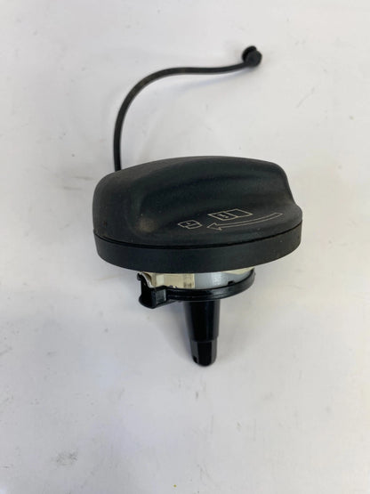 2009-2011 BMW 328I XDRIVE 07-11 BMW 328I SEDAN FUEL FILLER GAS CAP COVER LID