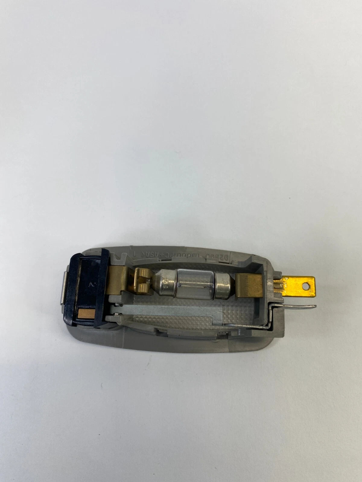 2010-2013 KIA FORTE ROOF SUNVISOR VANITY MIRROR LIGHT LAMP UNIT OEM 92890-1M000