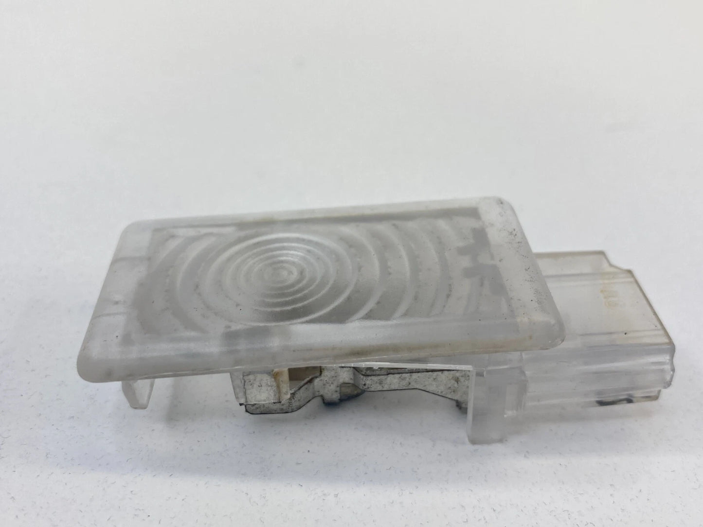 2010-2016 CADILLAC SRX REAR RIGHT COURTESY CARGO LIGHT LAMP 13503059 OEM