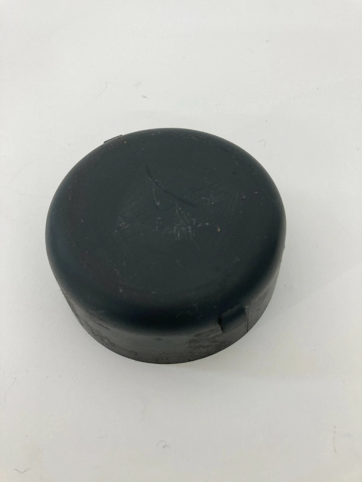 2003-2008 ISUZU ASCENDER CENTER CONSOLE CUP HOLDER CUPHOLDER INSERT OEM