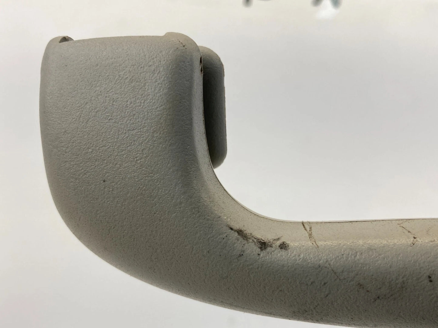 2006-2013 CHEVROLET IMPALA REAR LEFT SIDE INNER ROOF GRIP GRAB ASSIST HANDLE OEM