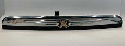 08-10 CHRYSLER TOWN & COUNTRY REAR LIFTGATE TAILGATE TRIM PANEL MOLDING CHROME