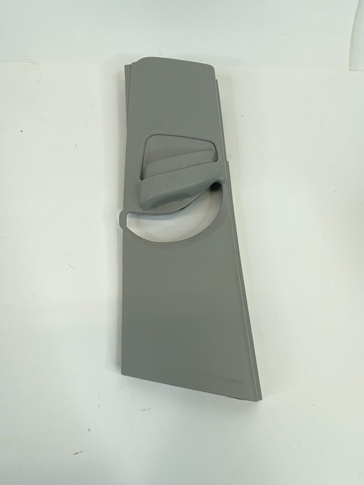 09-13 Toyota Corolla Left Driver Seat Belt B Pillar Adjuster Cover 73136-06030