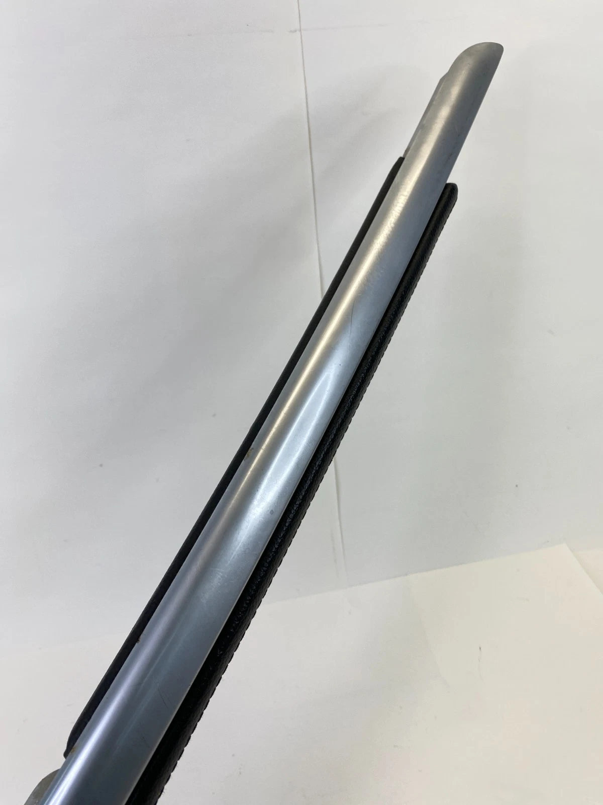 2007-2012 MERCEDES-BENZ GL450 FRONT RIGHT PASSENGER DOOR TRIM MOLDING OEM