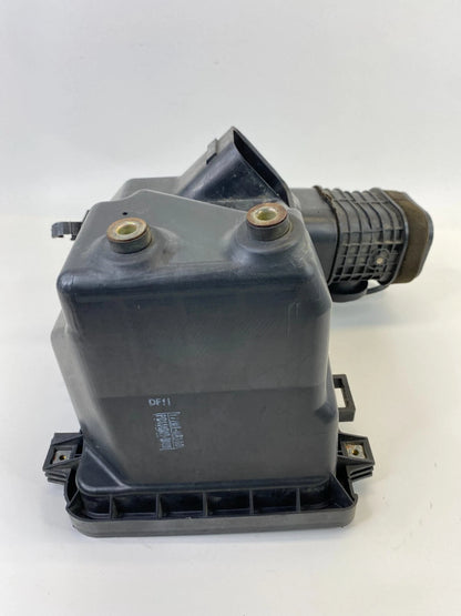 2004-2006 TOYOTA CAMRY 3.0L LOWER AIR INTAKE CLEANER FILTER BOX OEM 17701-0A100