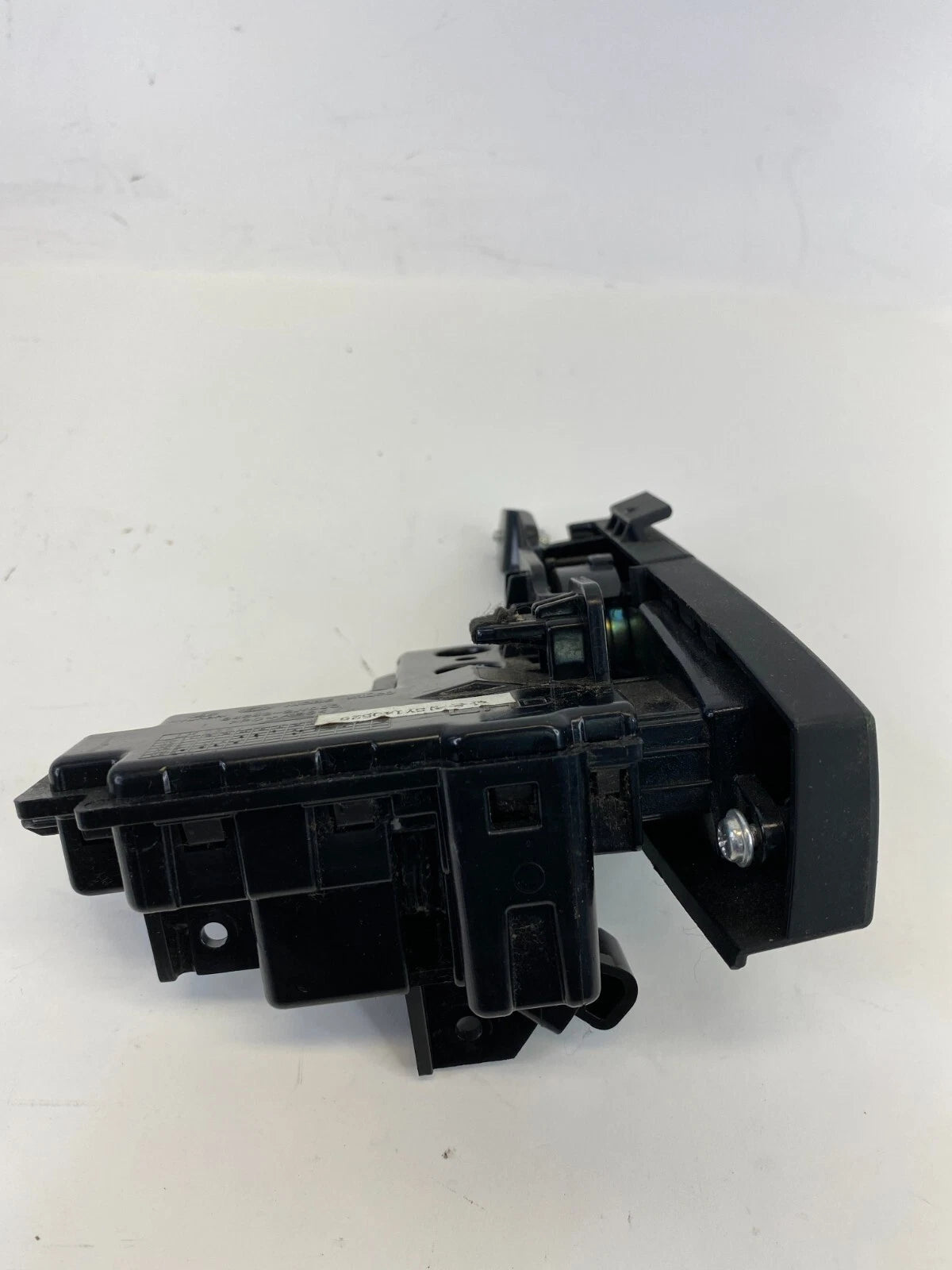 13-16 HYUNDAI SANTA FE GLOVE BOX COMPARTMENT LATCH LOCK HANDLE 84542-2W000 OEM