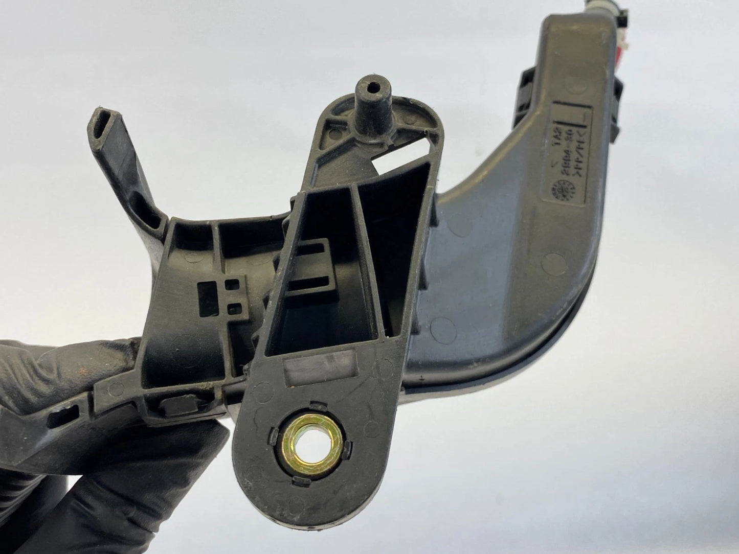2004-2010 TOYOTA SIENNA REAR LEFT SIDE SLIDING DOOR WIRE HARNESS 82054-08010 OEM