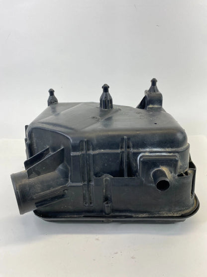 2011-2017 JEEP PATRIOT 2.4L AIR INTAKE CLEANER BOX HOUSING BOX ASSEMBLY OEM