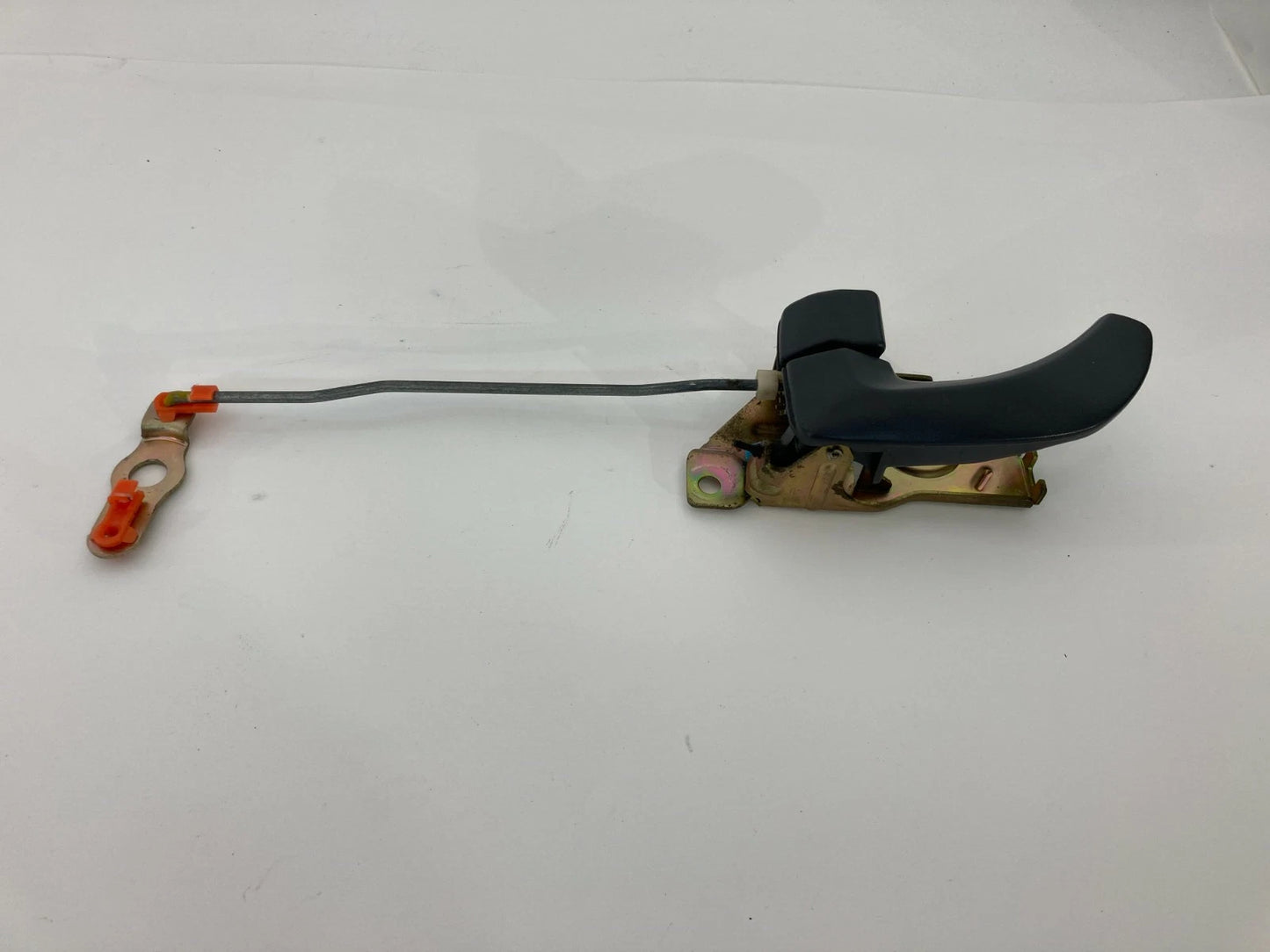 2003-2009 KIA SORENTO REAR LEFT INNER INTERIOR DOOR HANDLE W/ LOCK SWITCH OEM
