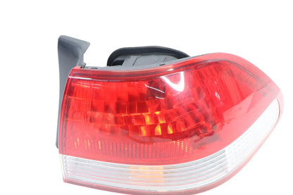01 02 HONDA ACCORD SEDAN PASSENGER RIGHT TAILLIGHT QUARTER PANEL TAIL LIGHT OEM