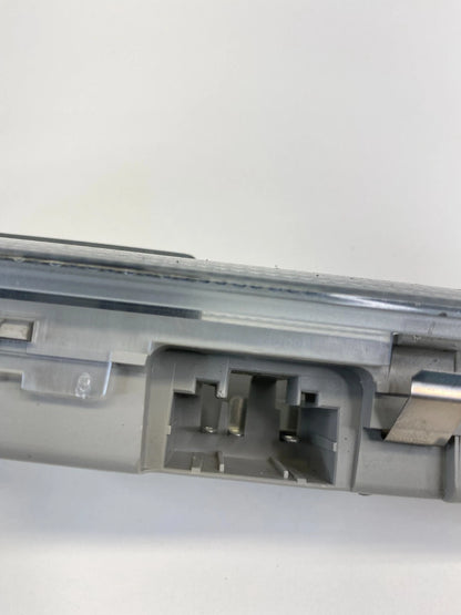 2006-2013 AUDI A3 REAR INTERIOR ROOF OVERHEAD DOME MAP LIGHT LAMP 8P0-947-111-A