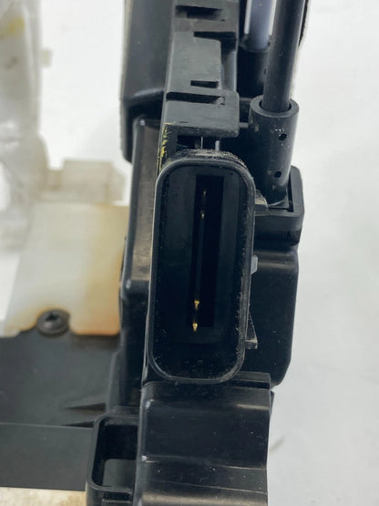 11-16 HYUNDAI ELANTRA FRONT RIGHT PASSENGER SIDE DOOR LOCK LATCH 813203X010 OEM
