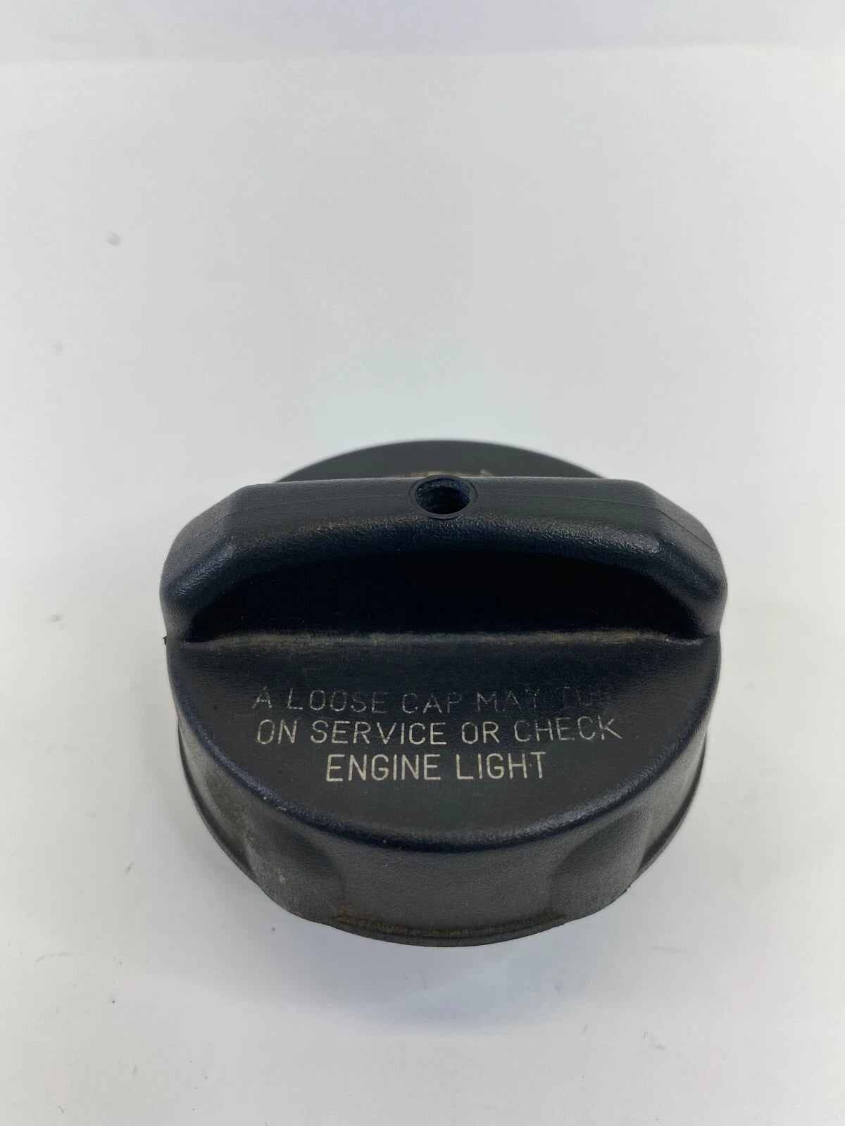 2007-2011 DODGE NITRO 2000-2009 DURANGO FUEL FILLER TANK CAP GAS COVER OEM