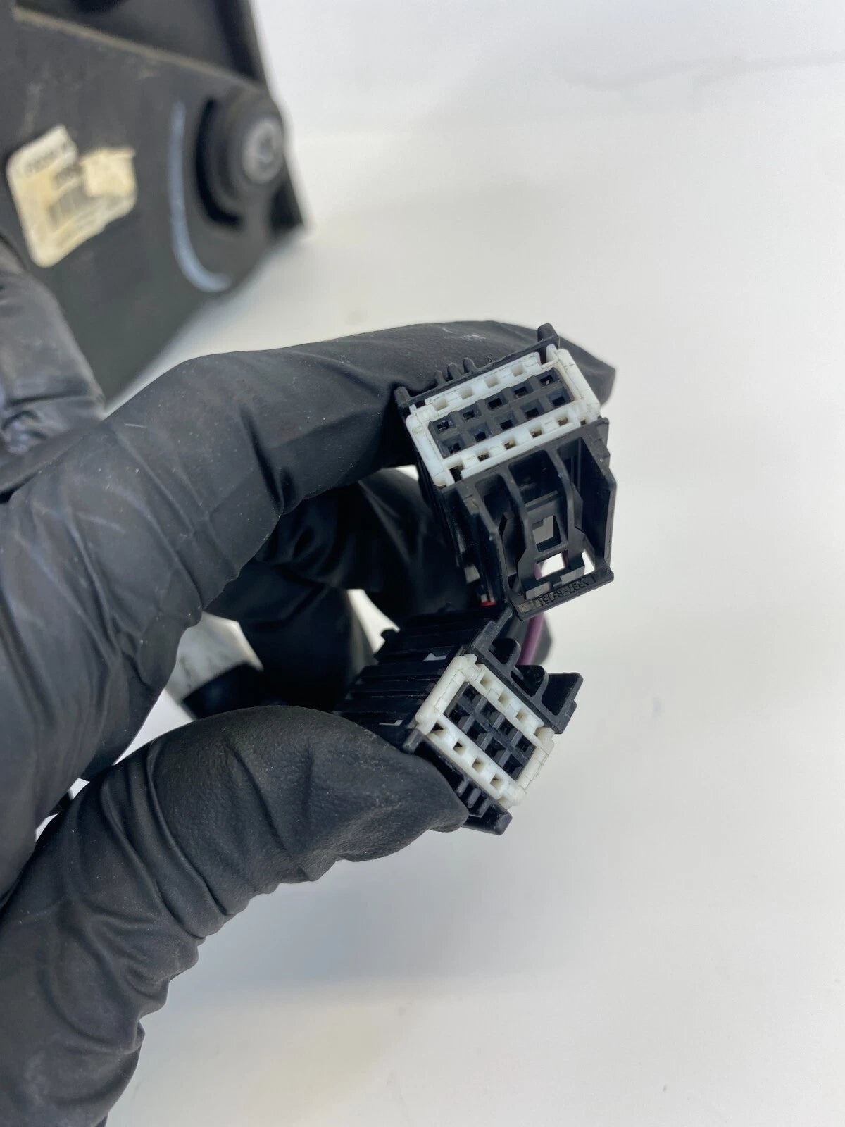 2010-2015 Cadillac SRX Front Left Driver Side Door Power Side View Mirror Assy