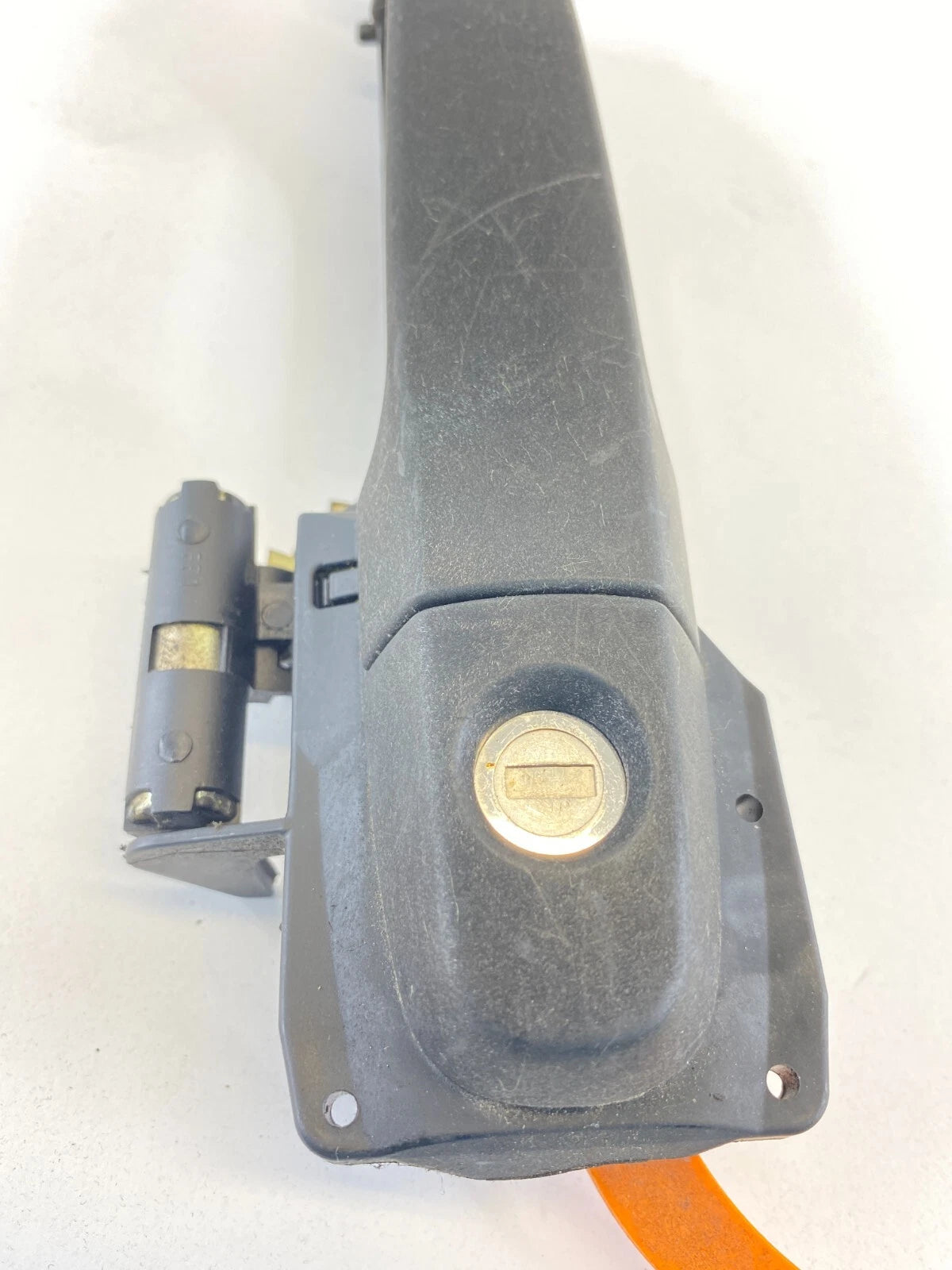 2001-2005 TOYOTA RAV4 FRONT RIGHT PASSENGER SIDE EXTERIOR DOOR HANDLE ASSEMBLY
