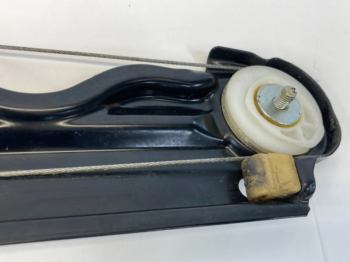 2009 2010 BMW 535I XDRIVE REAR RIGHT SIDE DOOR POWER WINDOW MOTOR W/ REGULATOR