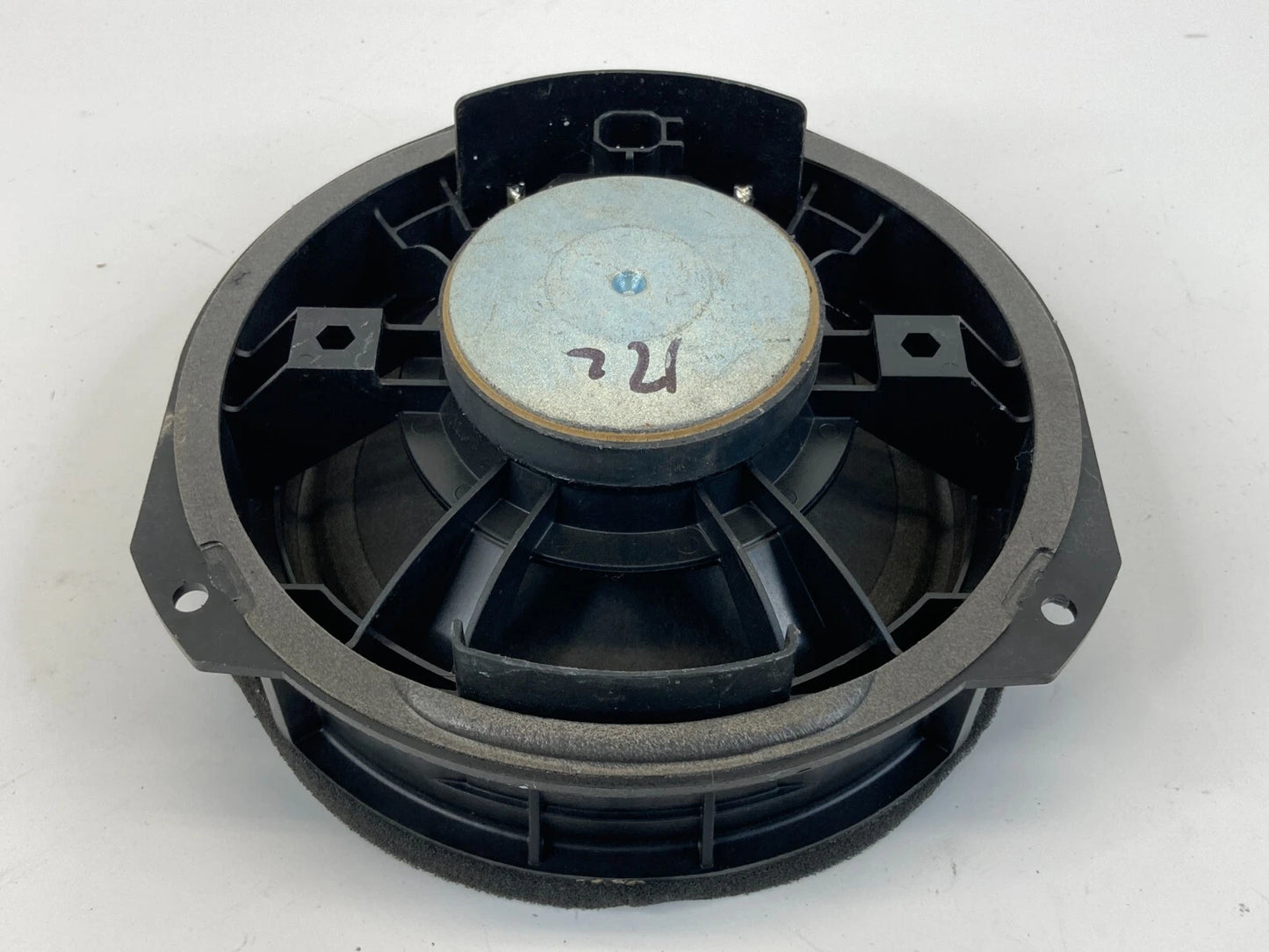 2010-2017 CHEVROLET EQUINOX REAR LEFT SIDE BACK DOOR AUDIO SPEAKER 23267079