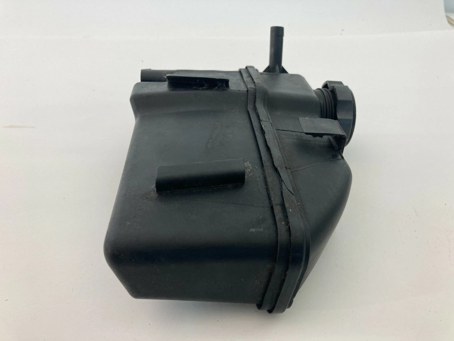 1999-2005 VOLVO XC70 V70 FRONT ENGINE COMPARTIMENT HYDRAULIC FLUID RESERVOIR OEM