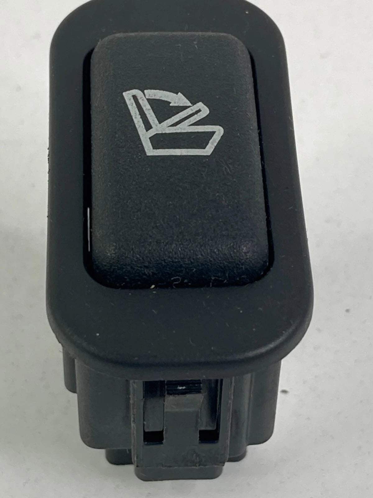 2010-2019 LINCOLN MKT REAR RIGHT SEAT RELEASE ADJUSTER SWITCH BUTTON 8A4T-14B178