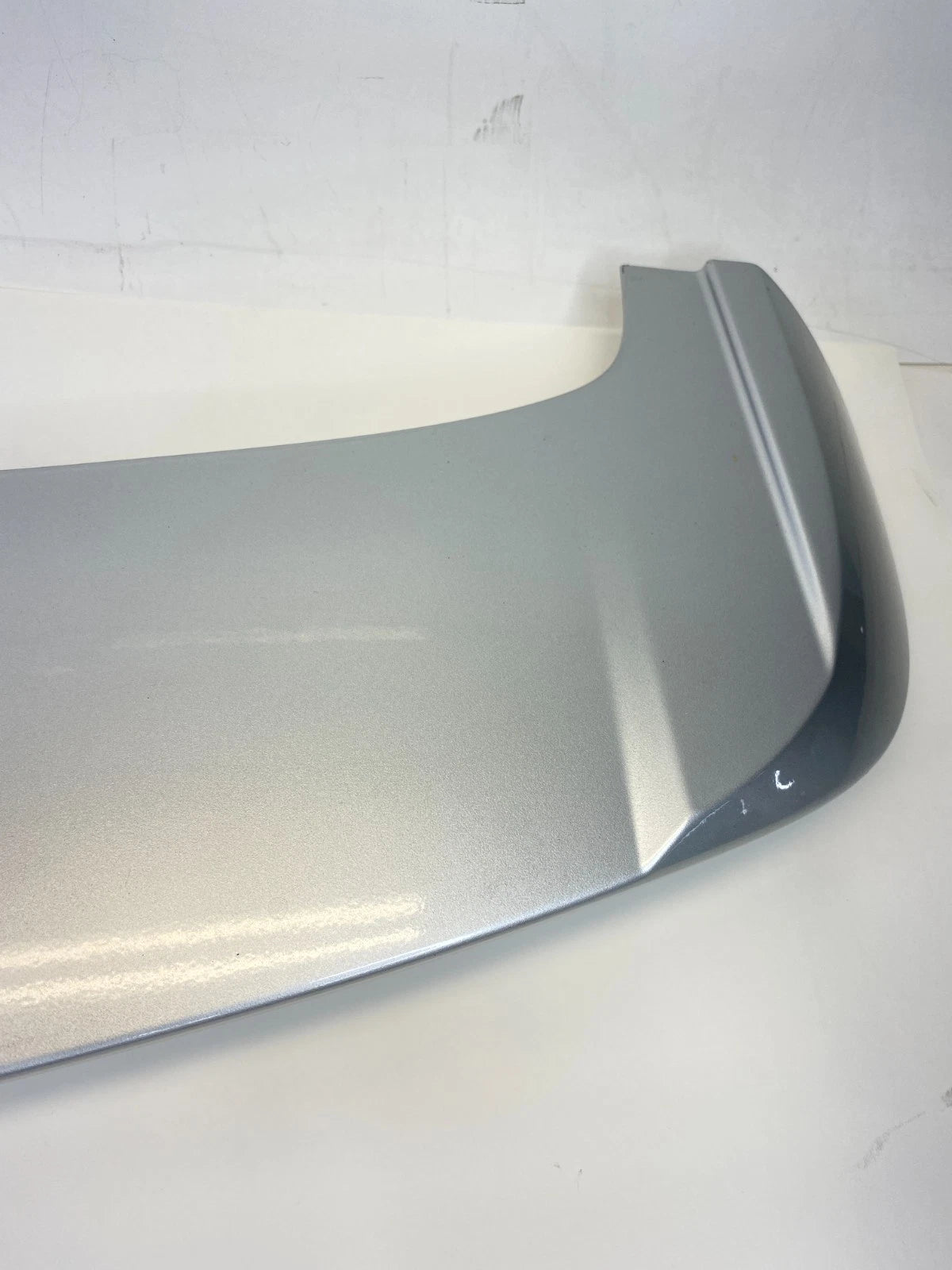 10-17 GMC TERRAIN HATCH TAILGATE REAR SPOILER WING W/ THIRD BRAKE LIGHT 2082393