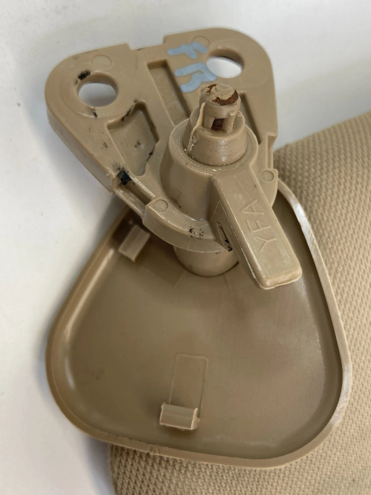 2011-2014 HYUNDAI SONATA RIGHT PASSENGER SIDE SUNVISOR SUN VISOR CLOTH BEIGE